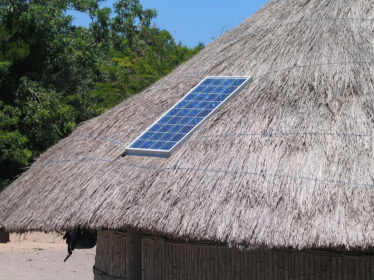 Solar panel, roof, nature
